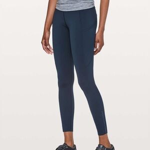 GUC Lululemon Fast & Free 7/8 Tight II *Nulux 25"
| Sz 8 | True Navy | has wear